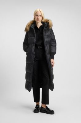 Water-repellent parka jacket with detachable sleeves and trim, Black