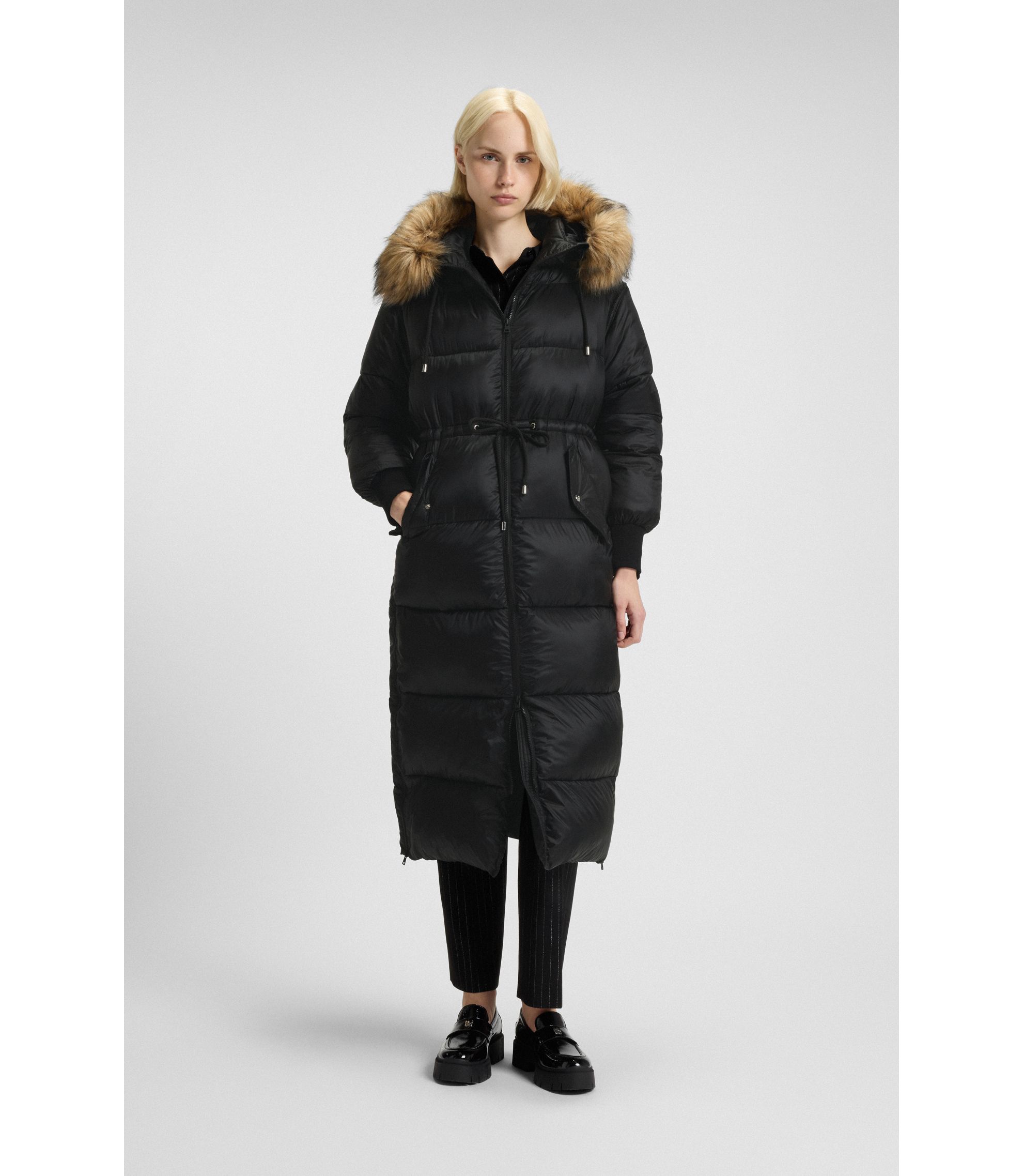 Wasserabweisender Parka mit abnehmbaren Ärmeln und abnehmbarem Besatz