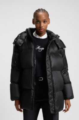 Water-repellent padded jacket with detachable belt and hood, Black