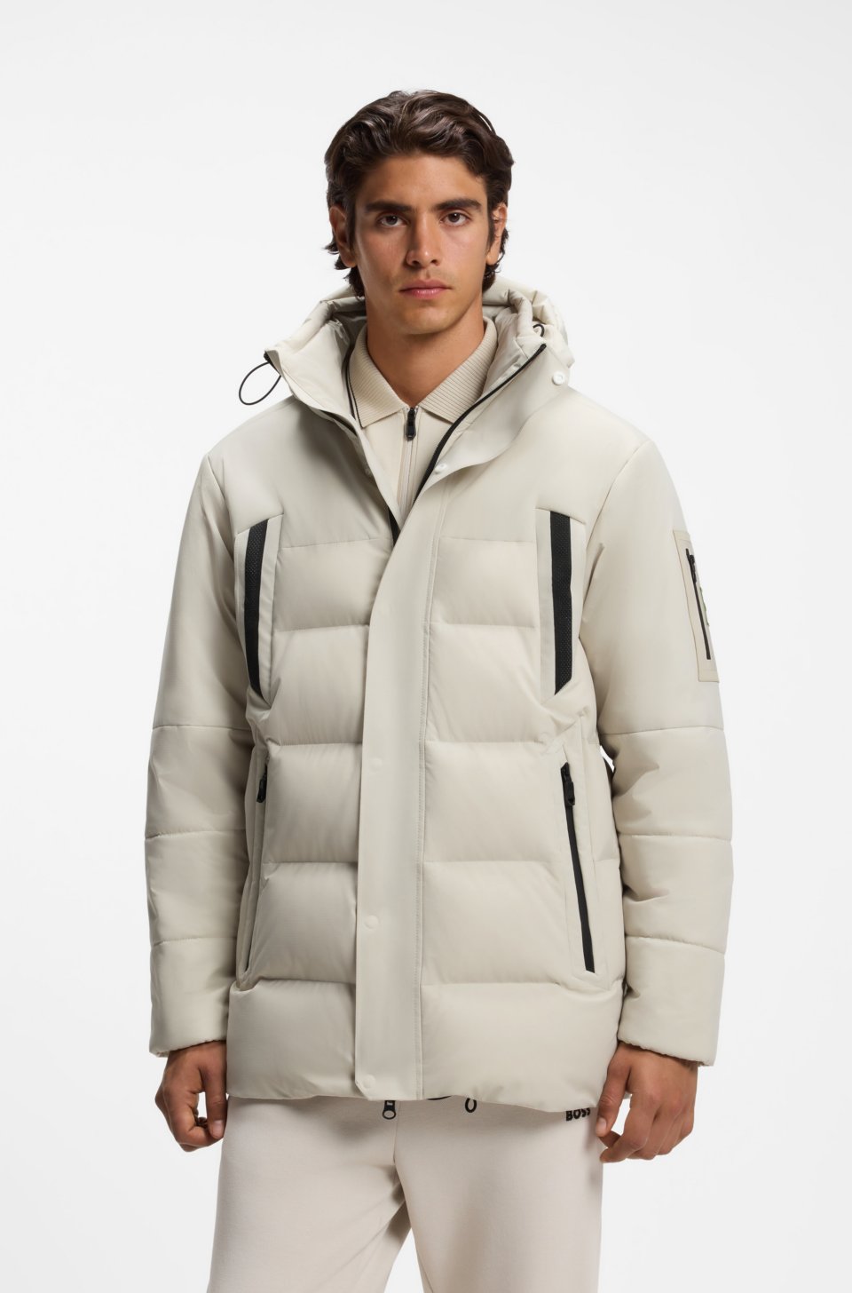 Water-repellent parka jacket with down filling