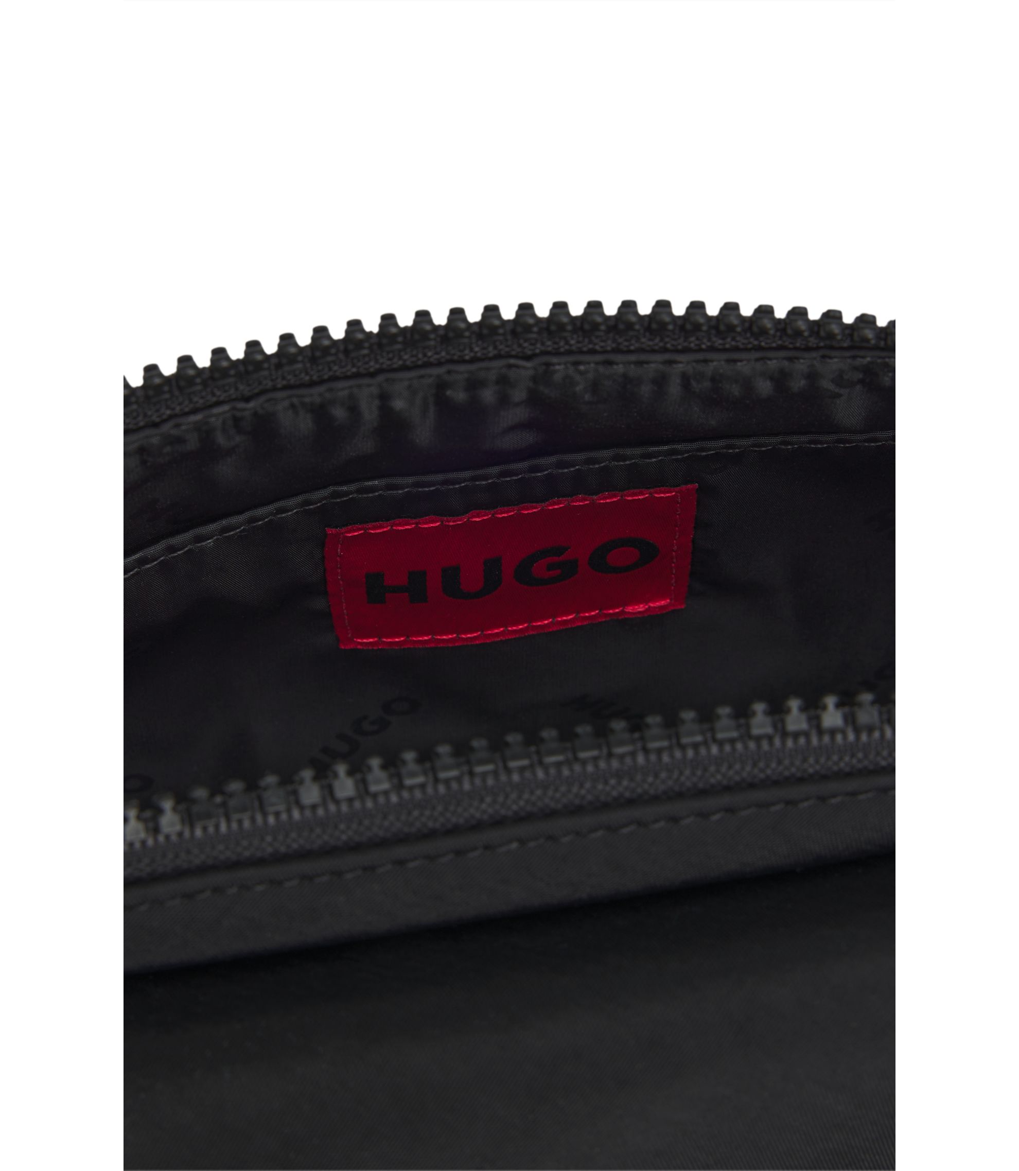 HUGO パンチング　ベルトバッグ HUGO パンチング ベルトバッグ Amazon | [HUGO] [ヒューゴ