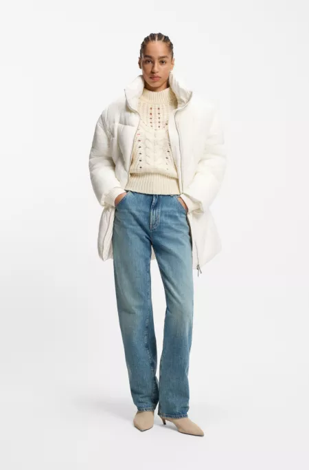 Water-repellent puffer jacket with belt