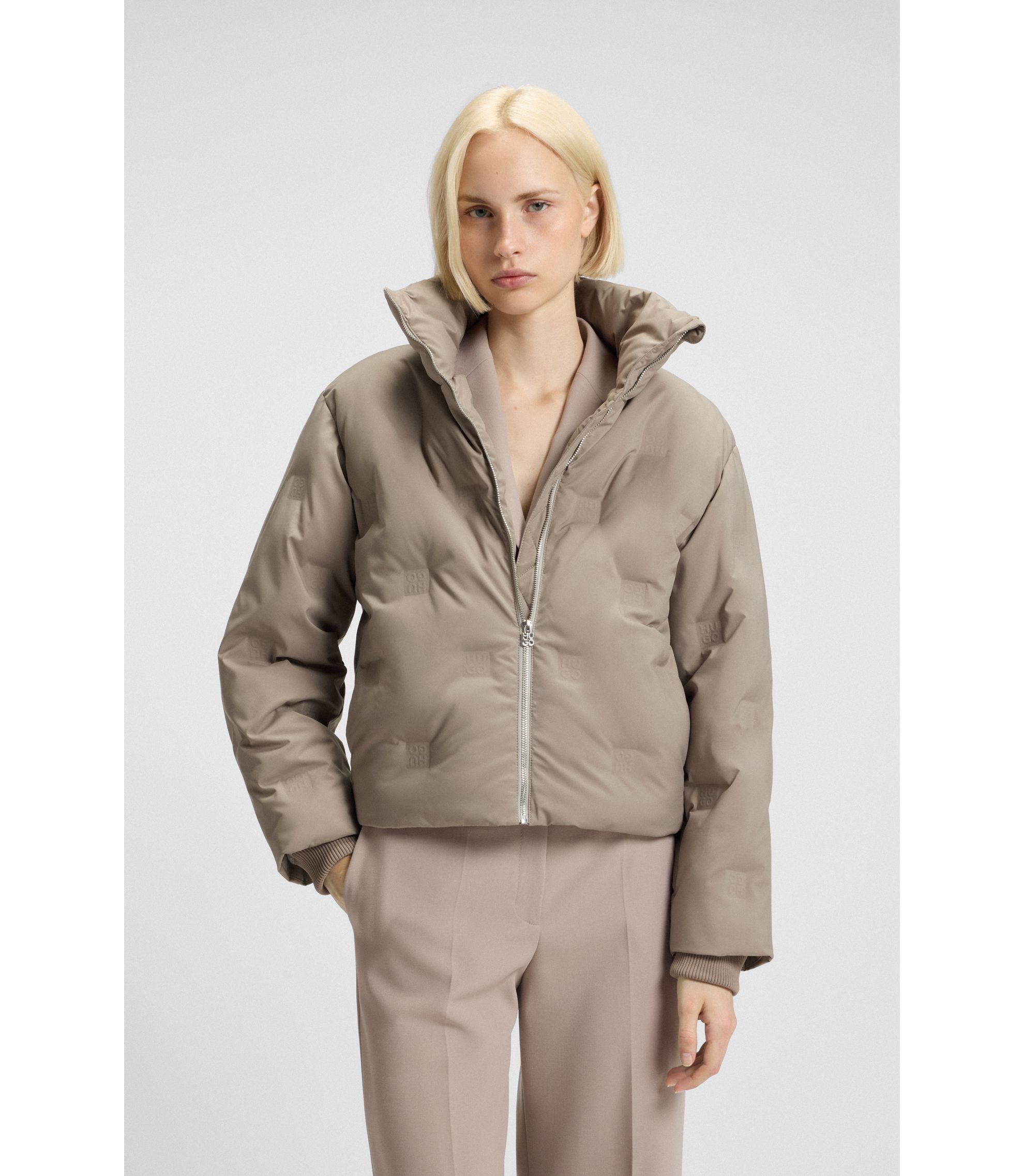 Wasserabweisende Steppjacke mit Stack-Logo-Prägung