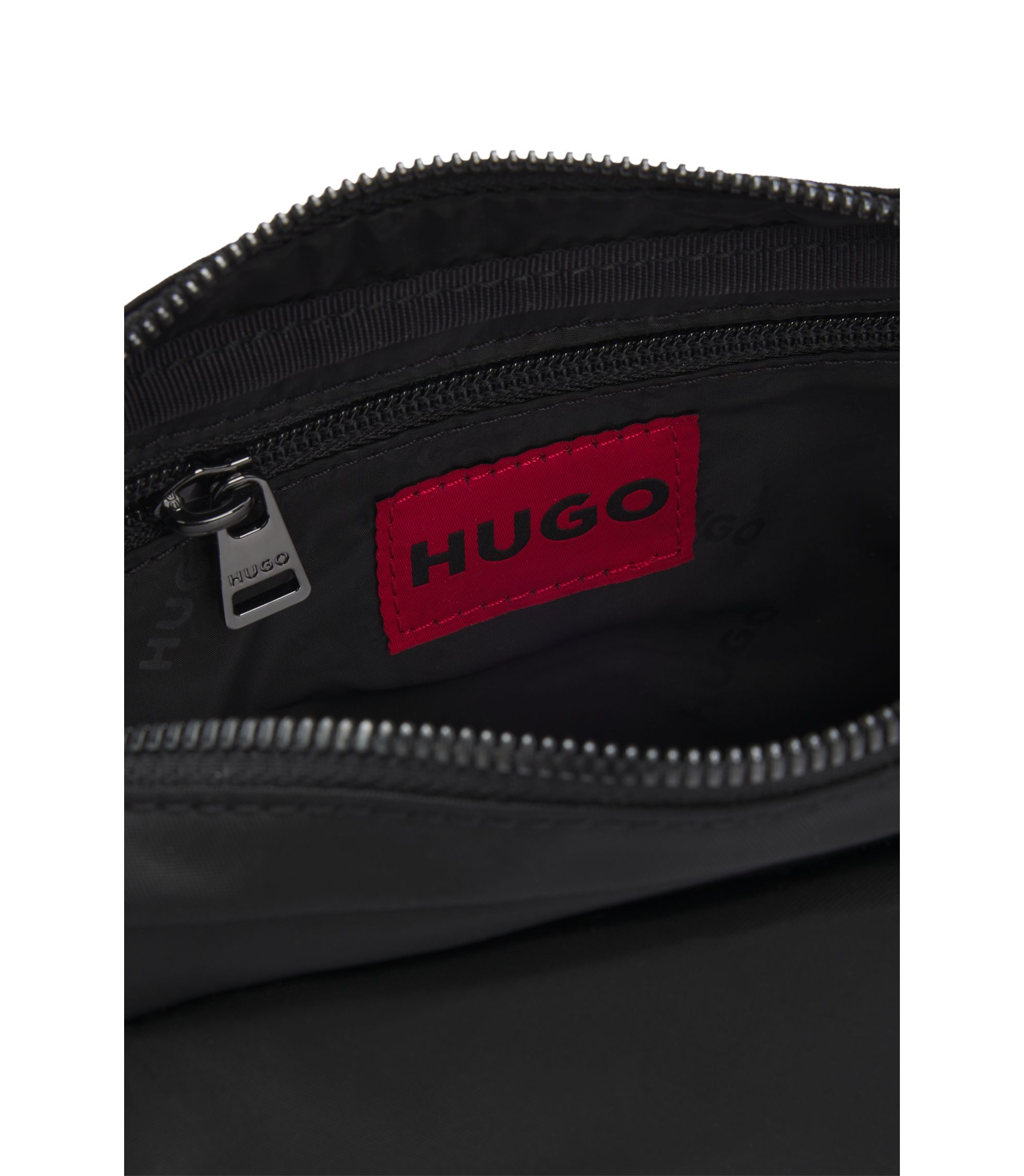 HUGO - ツイル クロスボディバッグ メタルスタックロゴ - ブラック