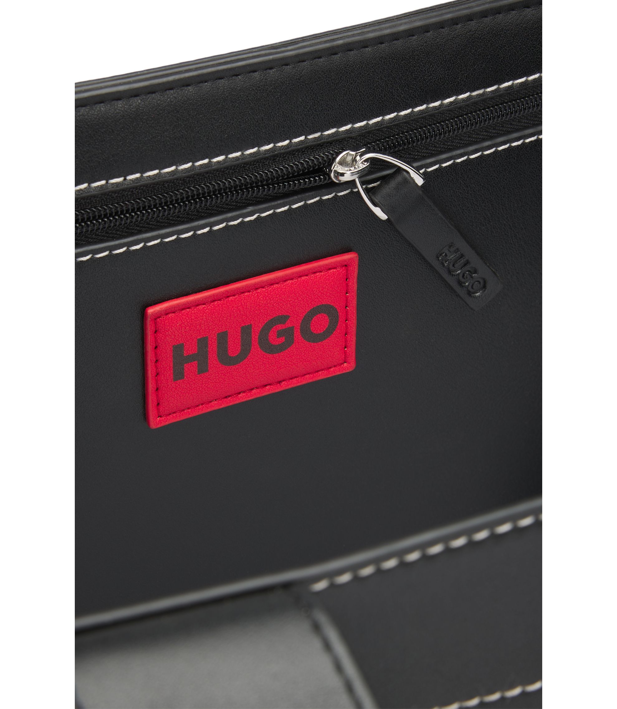 HUGO - フェイクレザー トートバッグ ロゴエンブロイダリー