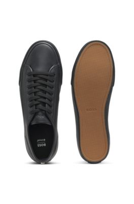 Low-top trainers in grained faux leather, Black