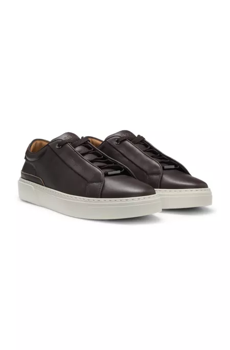 Gary leather trainers with suede backtab