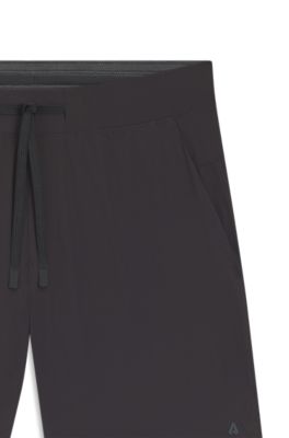 Short actif d&eacute;perlant extensible, Noir