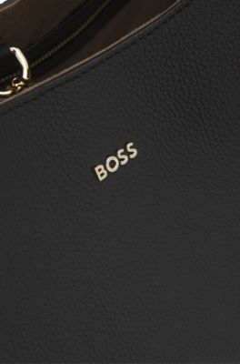 Tote bag in grained leather with logo lettering, Black