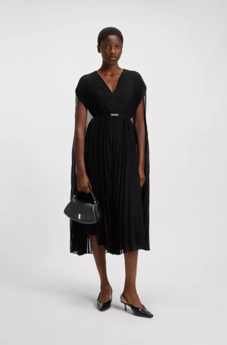 Ariell shoulder bag in grained leather
