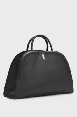 Ariell tote bag in grained leather with detachable strap, Black