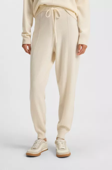 Cuffed tracksuit bottoms in cashmere