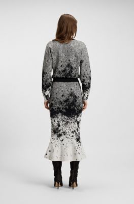 Knitted tulip skirt in lustrous stretch fabric, Patterned