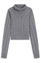 Sweaters & Cardigans