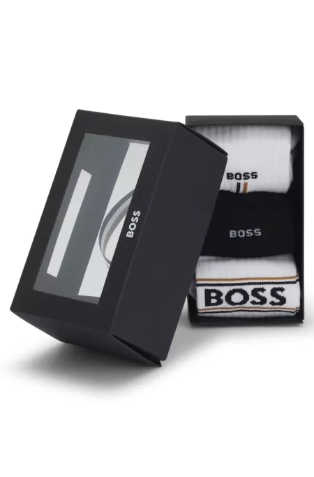 Three-pack of short-length socks with logo details