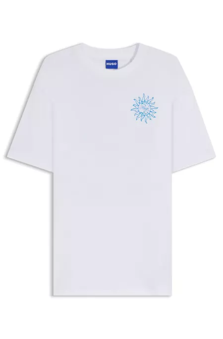 Oversized-fit T-shirt in cotton with logo artwork
