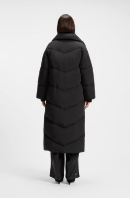 Long puffer jacket with water-repellent finish, Black