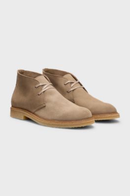Desert boots en cuir su&eacute;d&eacute; &agrave; semelle en gomme, Beige