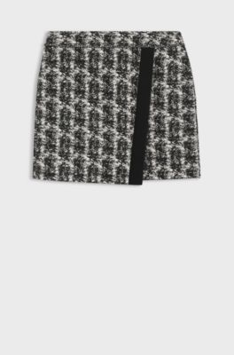 Minirock aus Tweed mit Feder-Muster, Wei&szlig; / Schwarz