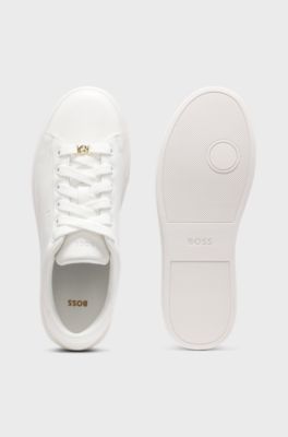 Leren sneakers met reli&euml;flogo&rsquo;s, Wit