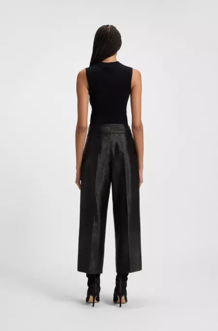 Pantalon Regular coupe large courte