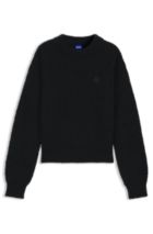 Sweaters & Cardigans