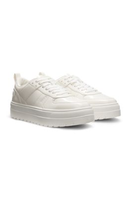 Platform trainers in patent faux leather, White