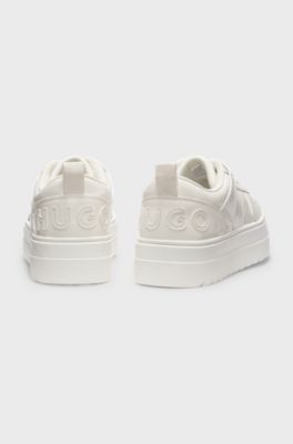 Platform trainers in patent faux leather, Natural