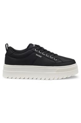 Low-top trainers with platform sole, Black