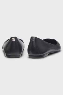 Ballerina pumps in nappa leather with stacked-logo trim, Black