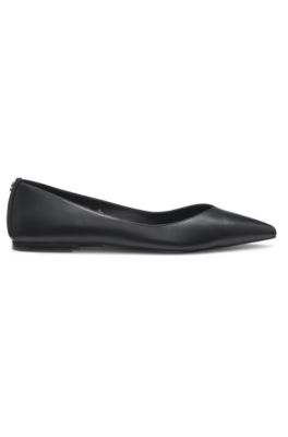 Ballerina pumps in nappa leather with stacked-logo trim, Black
