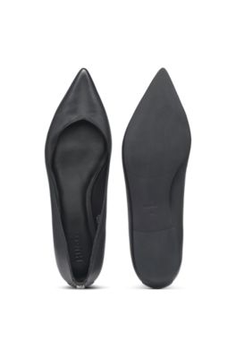 Ballerina pumps in nappa leather with stacked-logo trim, Black