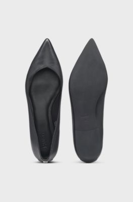 Ballerina pumps in nappa leather with stacked-logo trim, Black