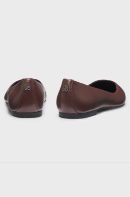 Ballerina pumps in nappa leather with stacked-logo trim, Brown