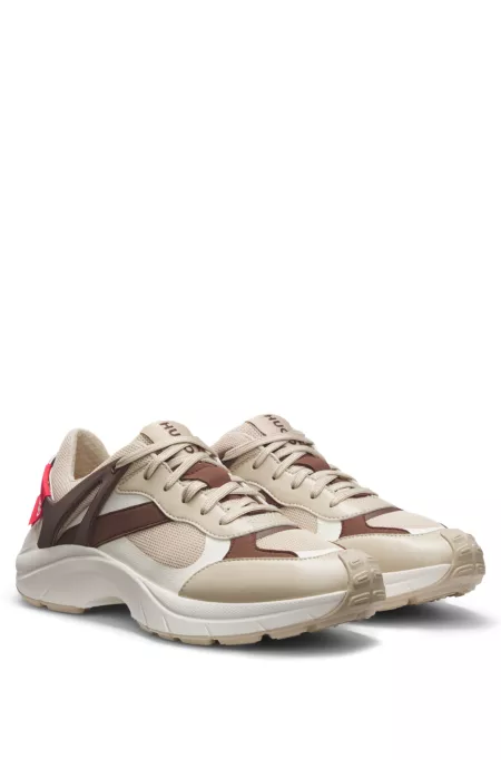 Logo-backtab trainers with mesh details