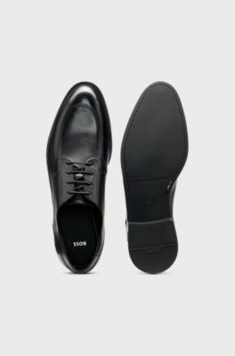 Derby shoes in leather with durable outsole, Black