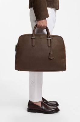 엠보싱 로고 그레인 가죽 홀드올, 브라운