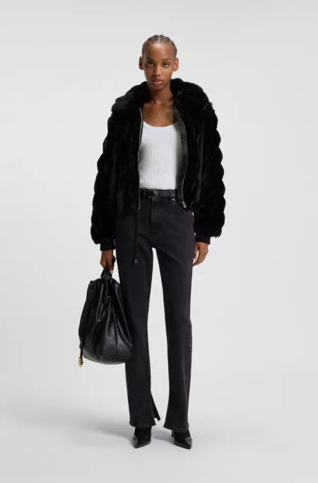 Pull en fil brillant à côtes mélangées