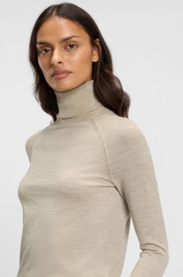 Jersey de cuello vuelto en lana merina, Beige claro