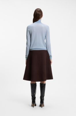 Slim-fit rullekravesweater i ekstra fin merinould, Lysebl&aring;