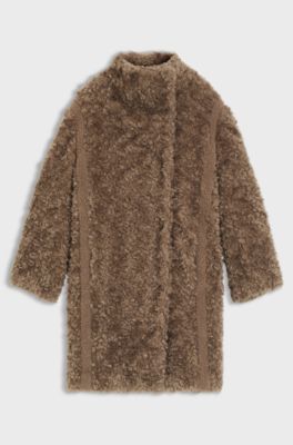 Cappotto in pelliccia sintetica con chiusura nascosta, Marrone