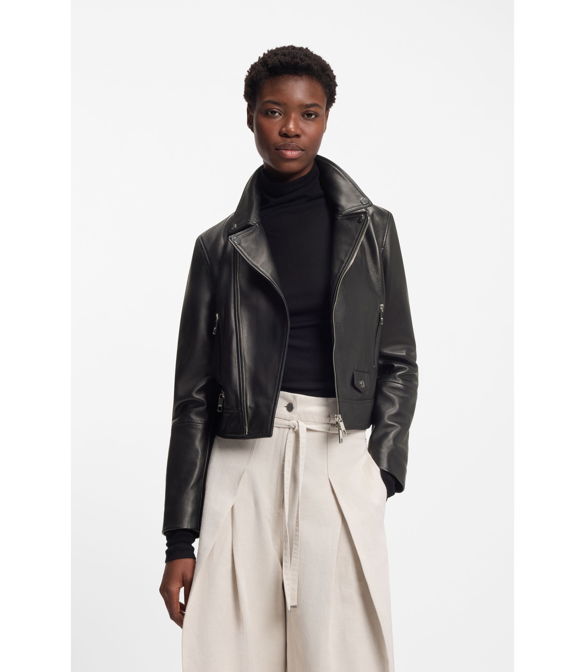 hbeu50548471_001_350?wid=1980&