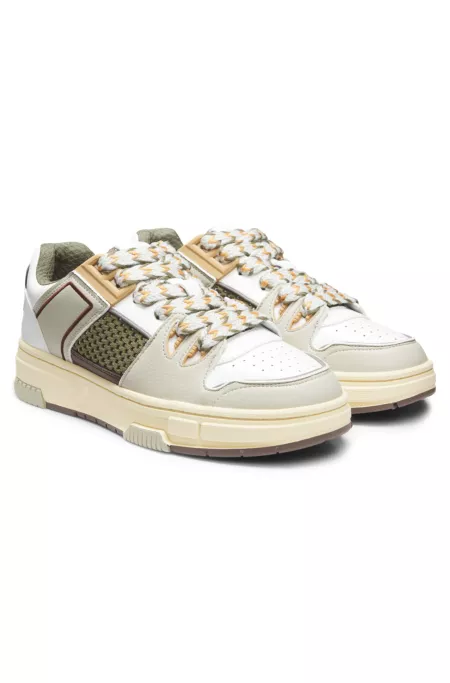 Trainers with mesh and faux leather