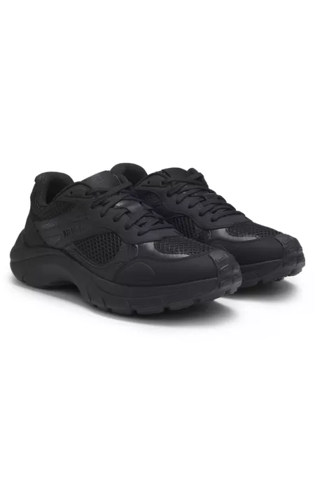 Trainers with mesh and faux leather