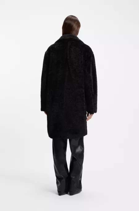 Teddy coat with adjustable collar