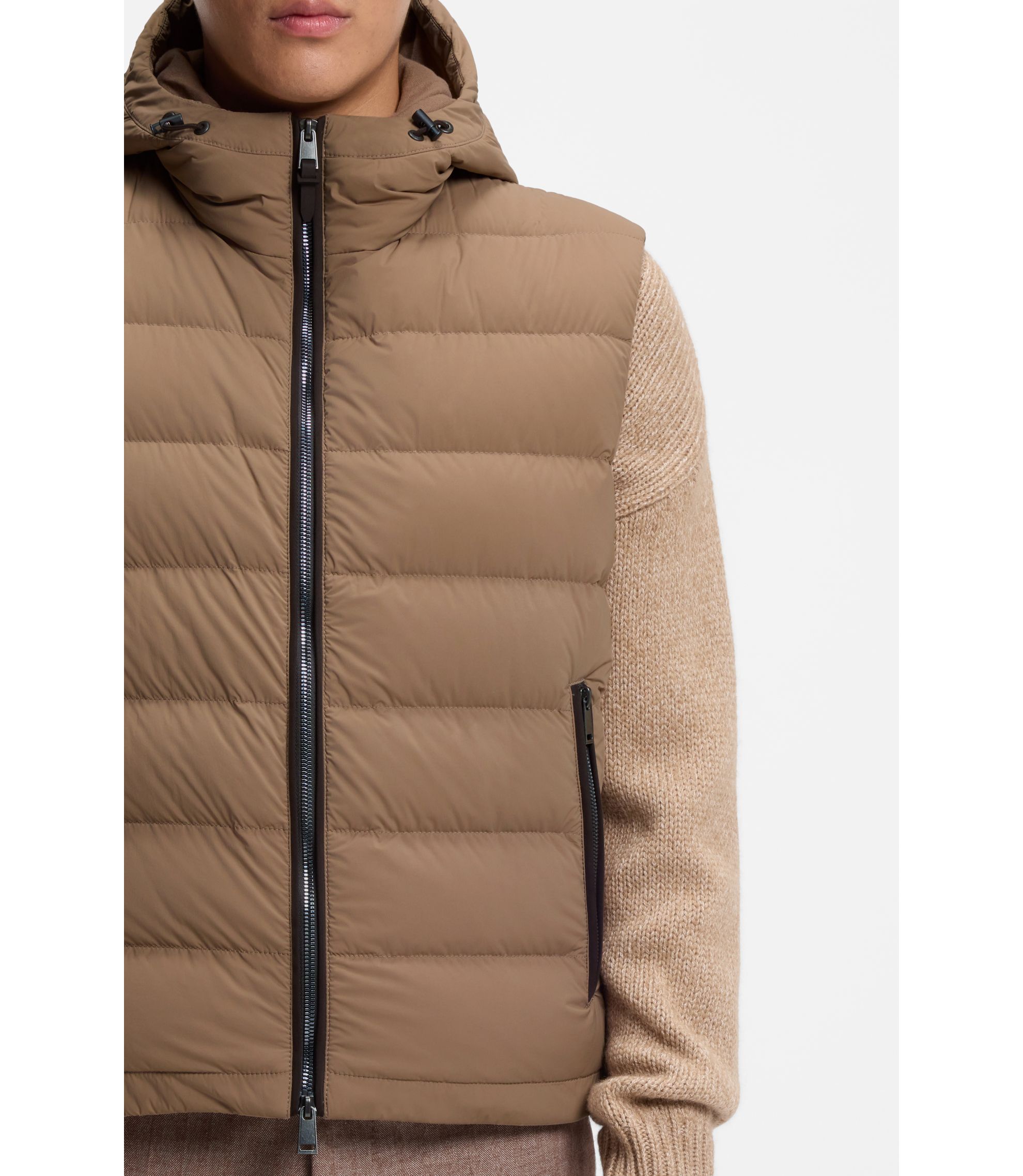 HUGO BOSSブラウンMenダウンジャケット