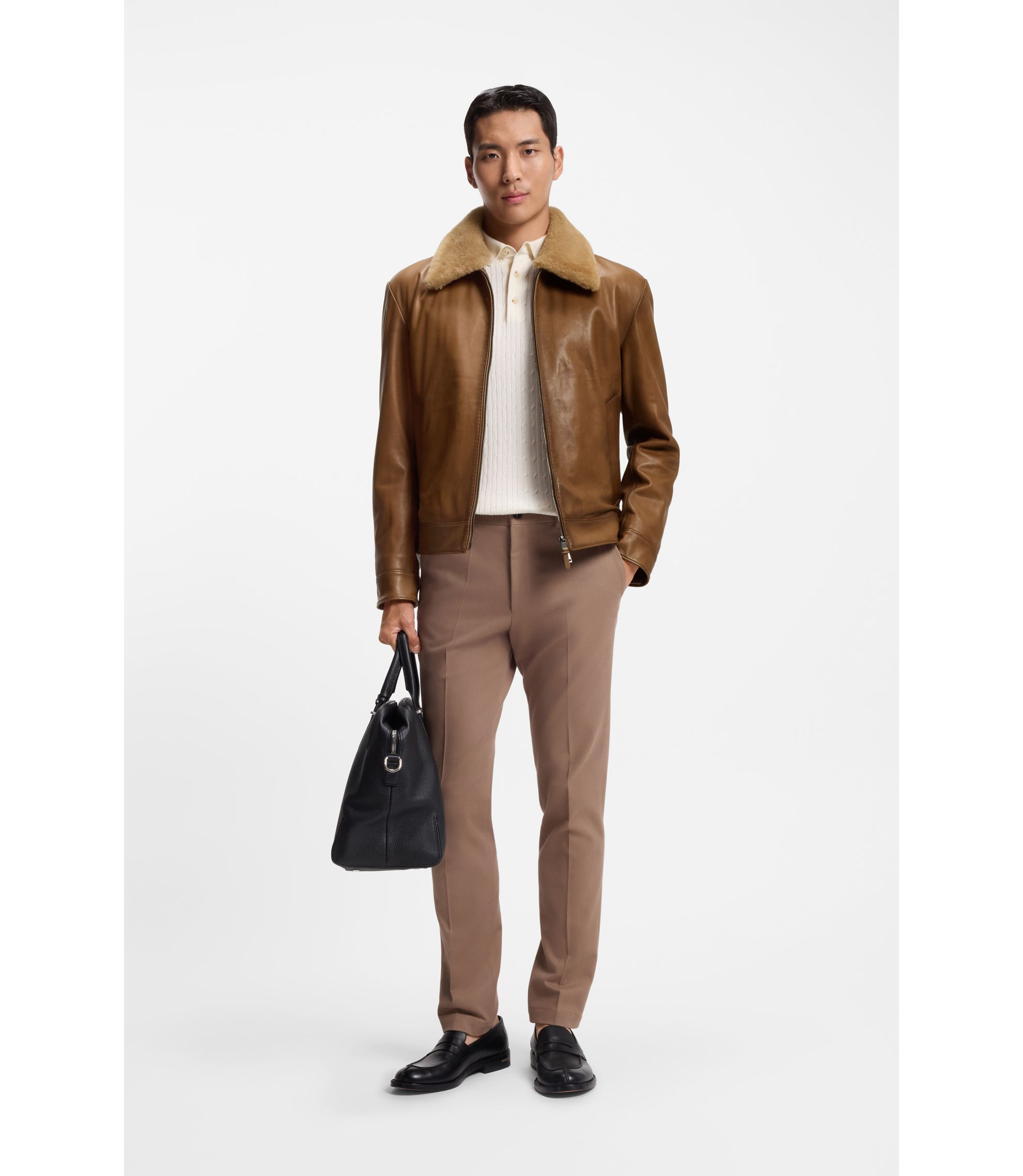 hbeu50548620_216_300?wid=1980&