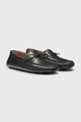 Leather moccasins with driver outsole, Black