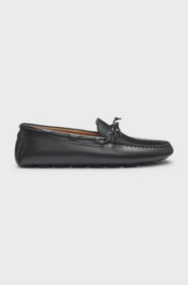 Leather moccasins with driver outsole, Black