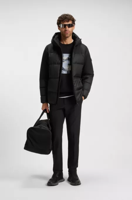 Water-repellent jacket with down filling and detachable hood